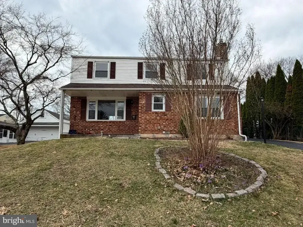 Representative exterior photograph for 725 Springdell Road